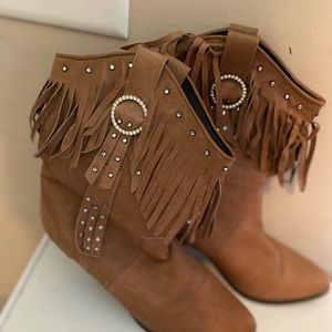 Cute cowgirl short boots with heels